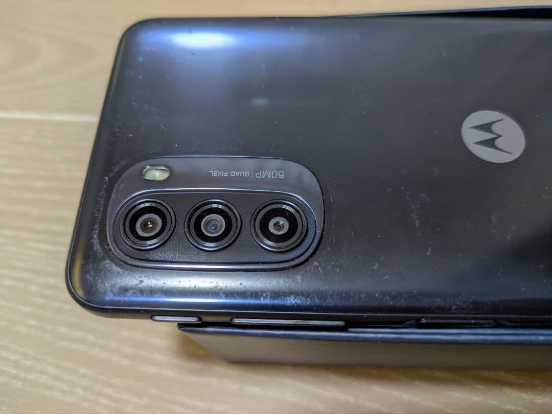 moto g 5G 本体
