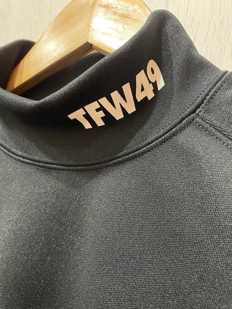 TFW49 WARM MOCK NECK LS T BLK×BLK サイズM