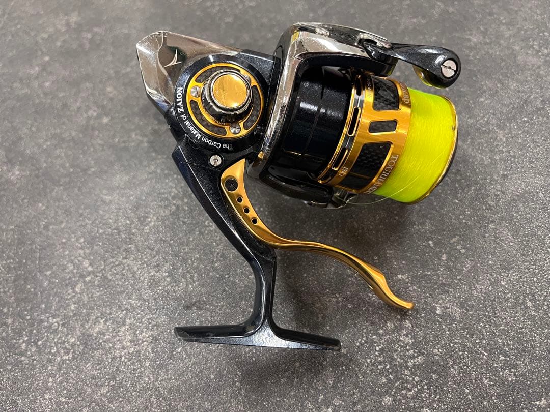 DAIWA TOURNAMENT Z2500LBD　替スプール3個付き