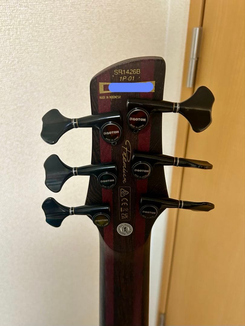Ibanez SR1426B Premiumシリーズ 6弦ベース