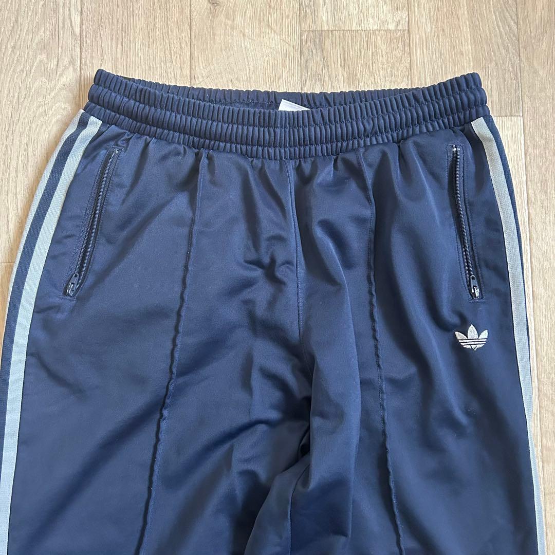 adidas ベッケンバウアートラックパンツ（ジェンダーニュートラル） ネイビー