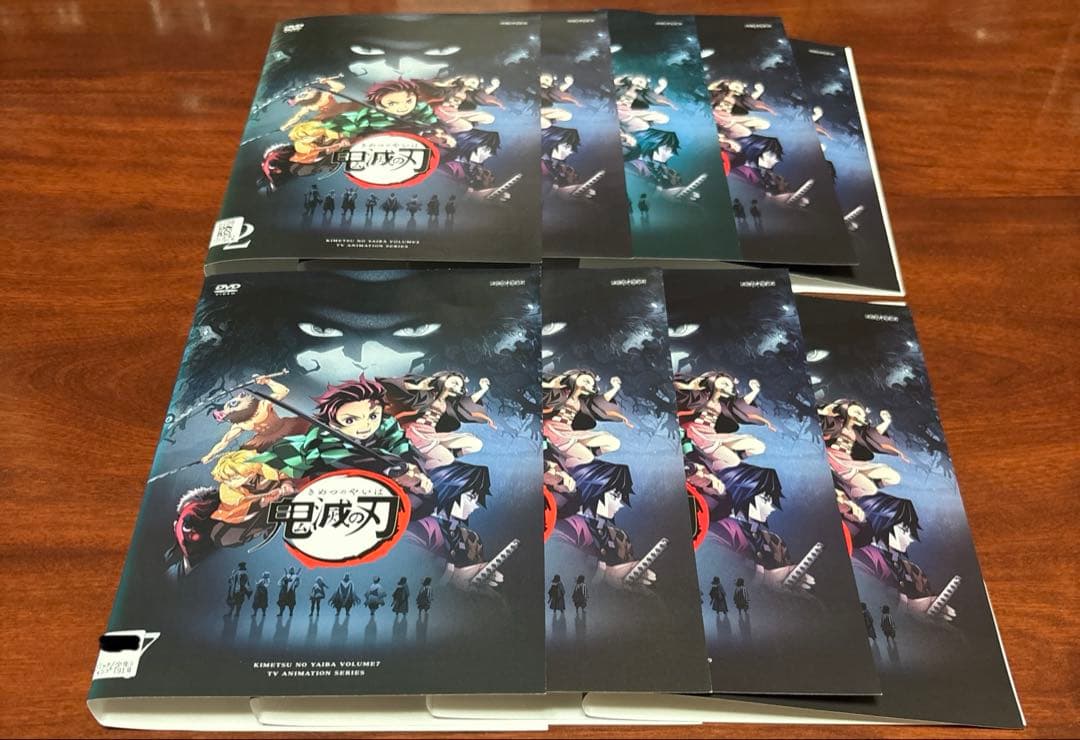 鬼滅の刃 フルシーズン 全巻完結セット 劇場版付 dvd 花江夏樹