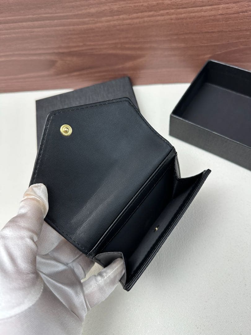 YSL サンローラン クロコ型押し 三つ折り財布 ブラック ゴールド金具