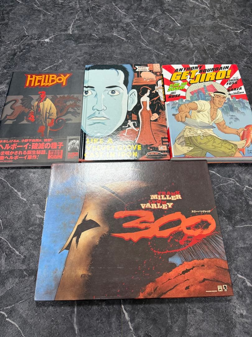 バットマン・ウォッチメン・ヘルボーイ等漫画セット