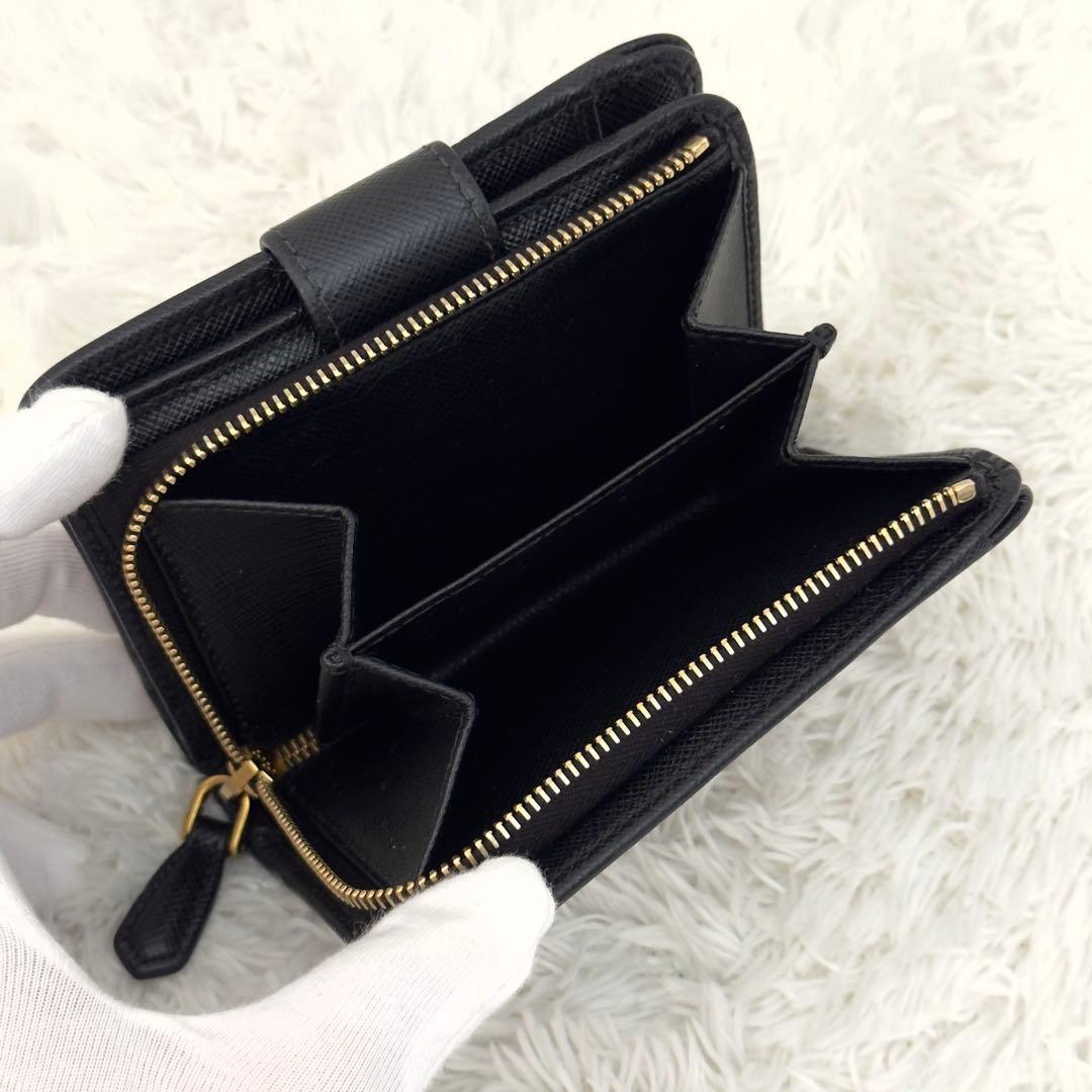 美品✨PRADA プラダ サフィアーノ 財布 ブラック 二つ折り レザー