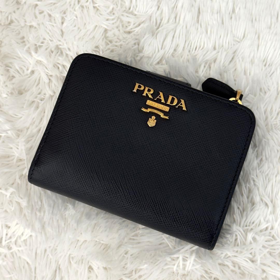 美品✨PRADA プラダ サフィアーノ 財布 ブラック 二つ折り レザー