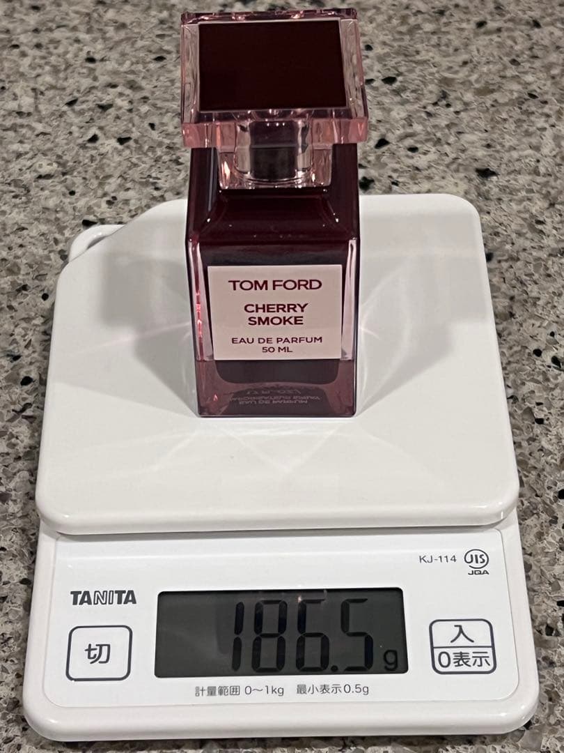 トムフォード　チェリースモーク　オードパルファム　スプレィ　50ml