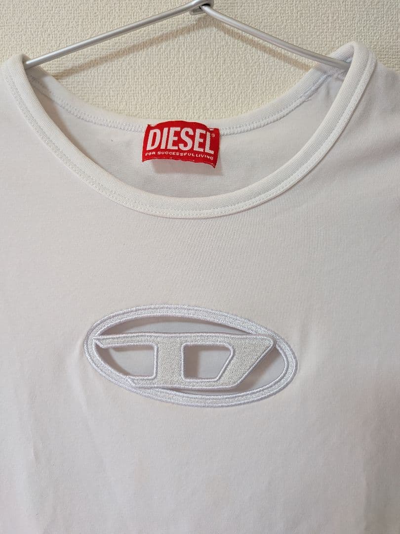 【美品】DIESEL オーバルD カットアウト ロゴ Tシャツ ホワイト M