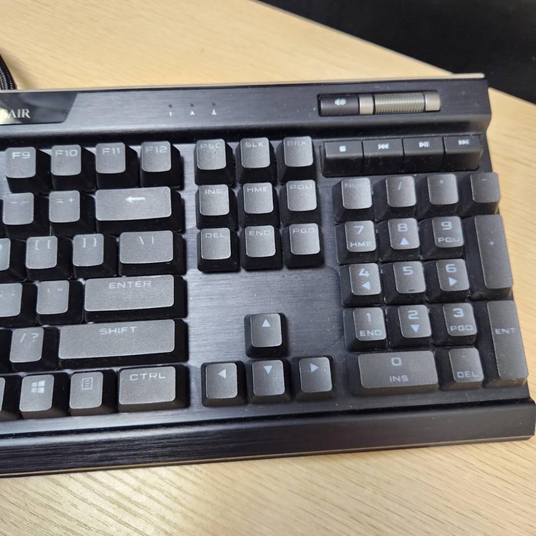 ★CORSAIR　ゲーミングキーボード　K95 RGB PLATINUM