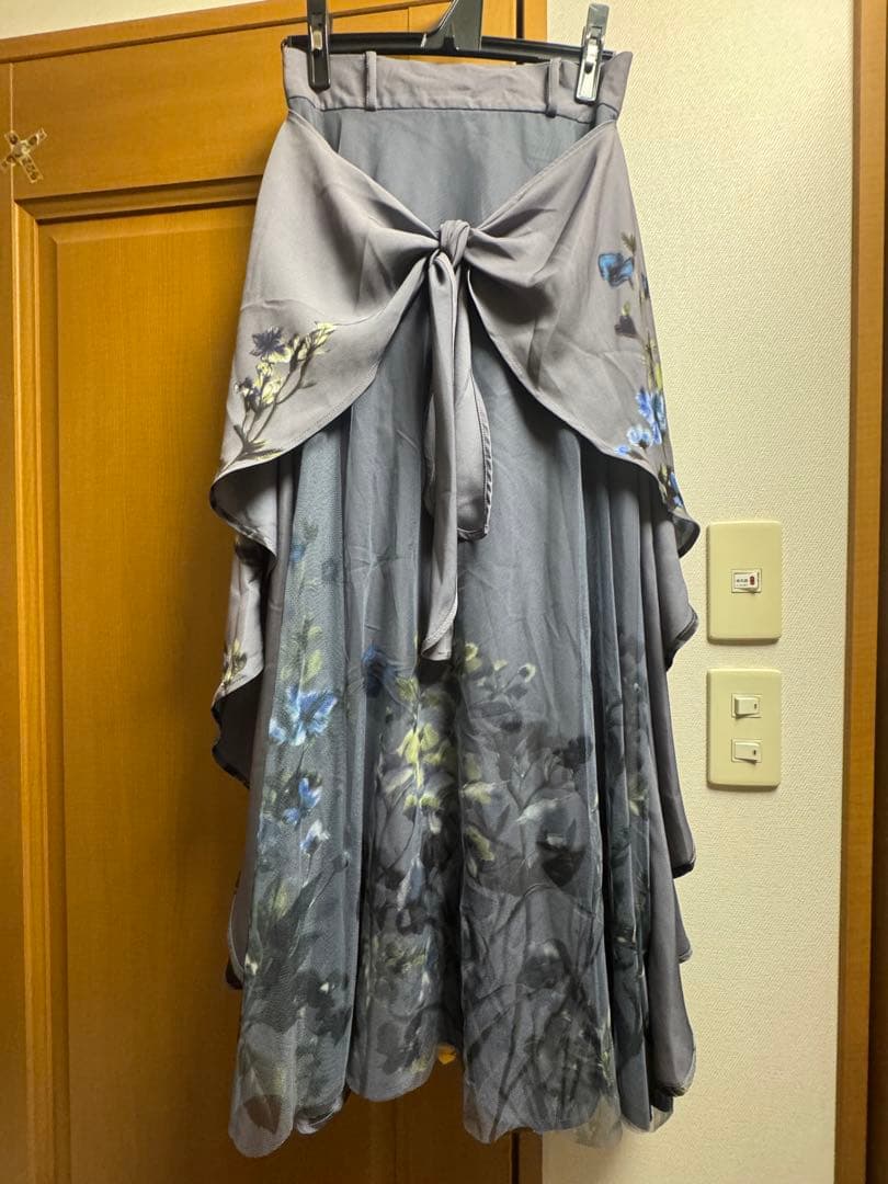 HARE TSUBOMIレイヤースカート 花柄 グレー ロングスカート