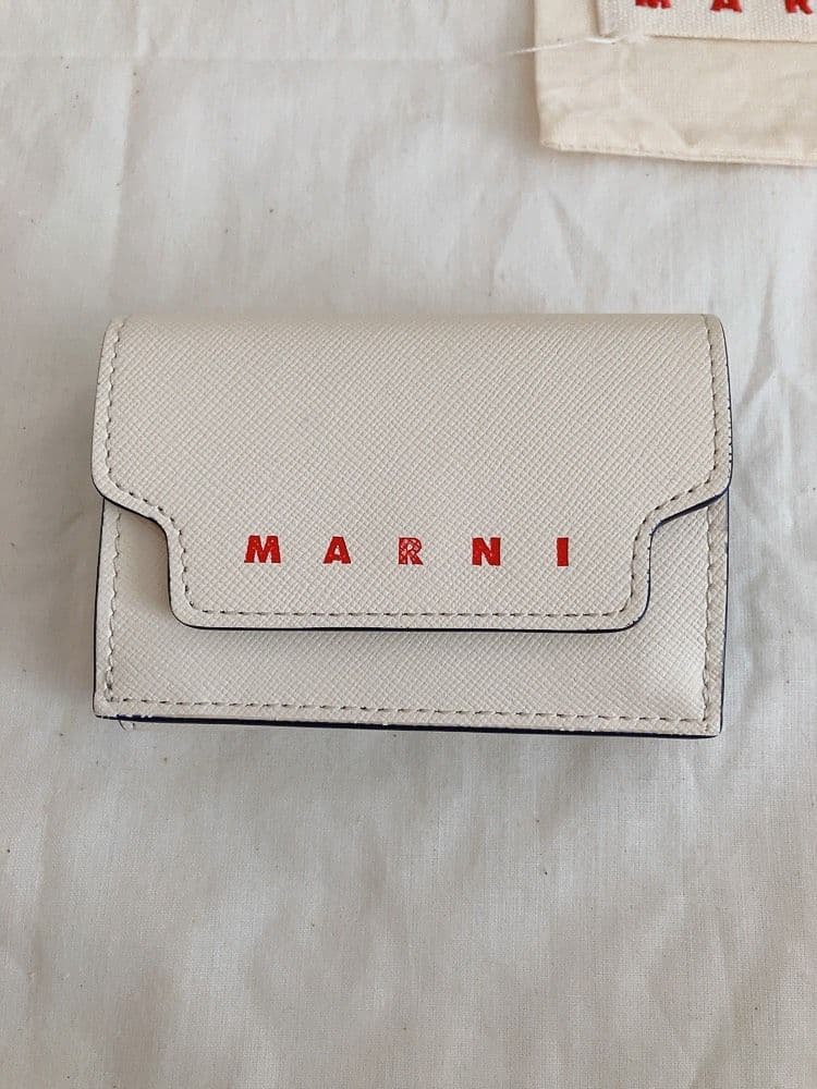 MARNI✨マルニ　ロゴ　ミニウォレット三つ折り財布　アイボリー系*
