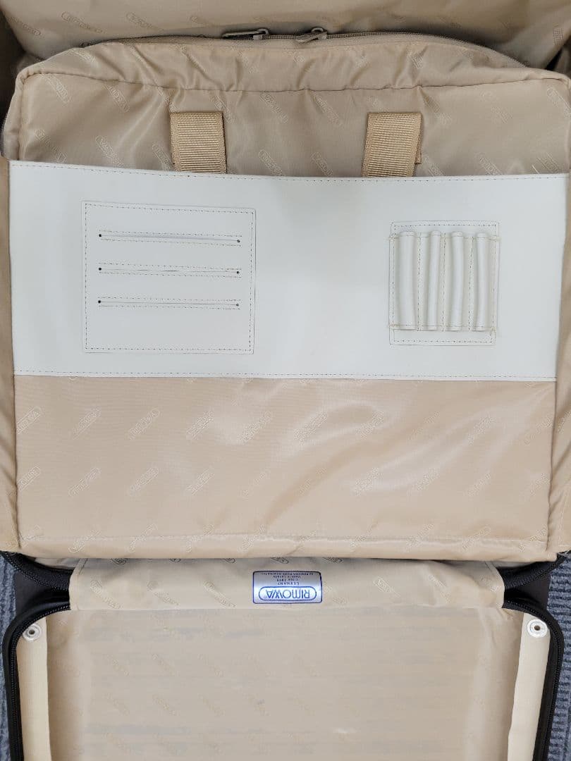 RIMOWA／リモワ：サルサ デラックス スーツケース