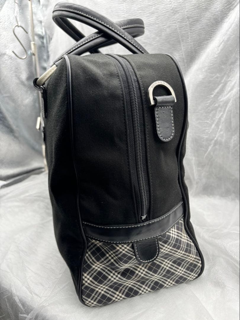 みるく　美品　BURBERRY バーバリーゴルフ　ノバチェックゴルフバッグ