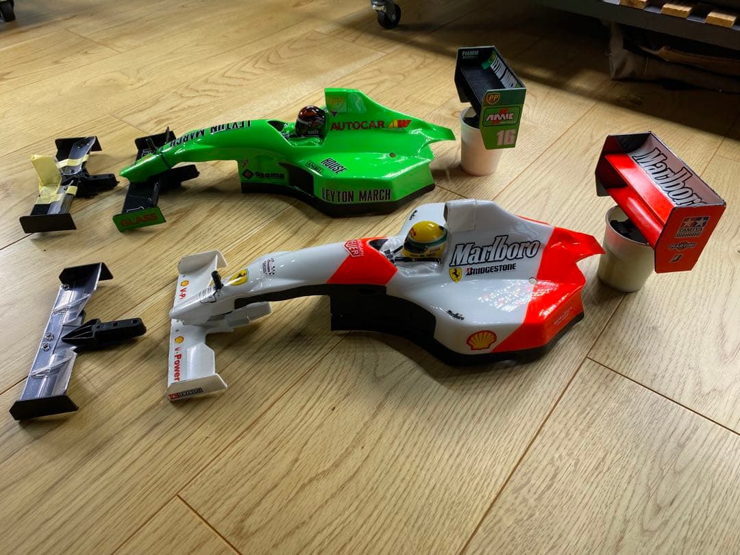 タミヤ　F103用　ボディ2セット　オマケでピッチングダンパー付