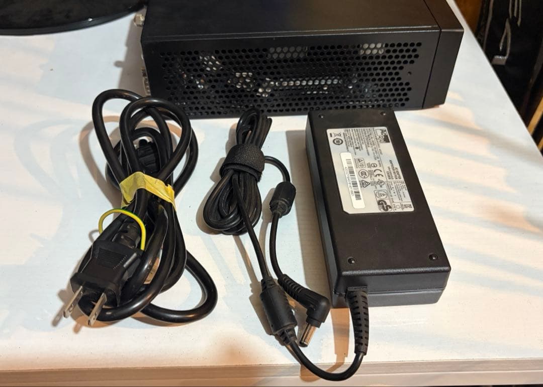 Shuttle XH270 ベアボーンpc SSD256GB HDD 1TB