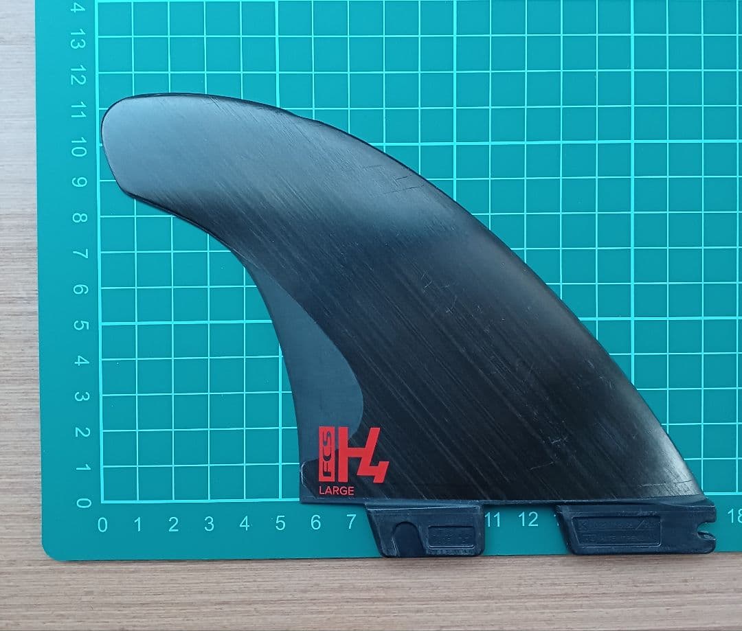 shige　FCS H4　LARGE　サーフボードフィン　ライト　バラ売り
