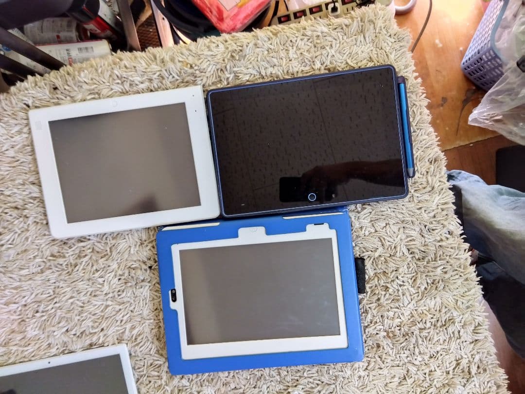 タブレットまとめ売り２４台ジャンク品