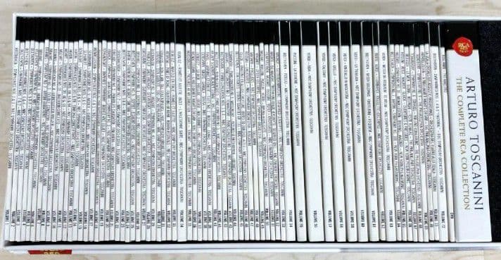 A*C様 トスカニーニ∶RCA録音CD全集(函入り84CD+1DVD、欧文解説書