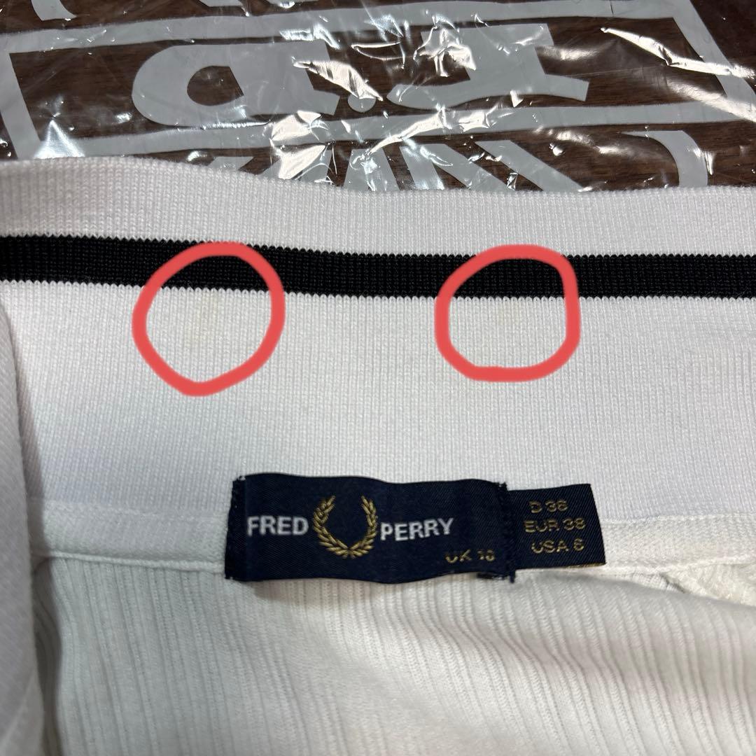 Fred Perry ホワイト 半袖ポロシャツ　リブ編み　レディース