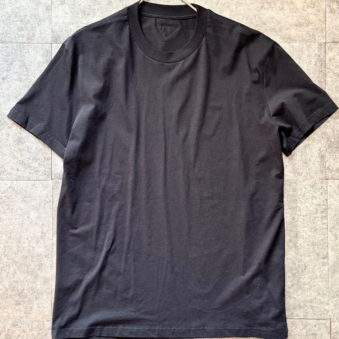 【美品／大きいサイズ】PRADA プラダ Tシャツ 三角ワッペン ブラック 黒