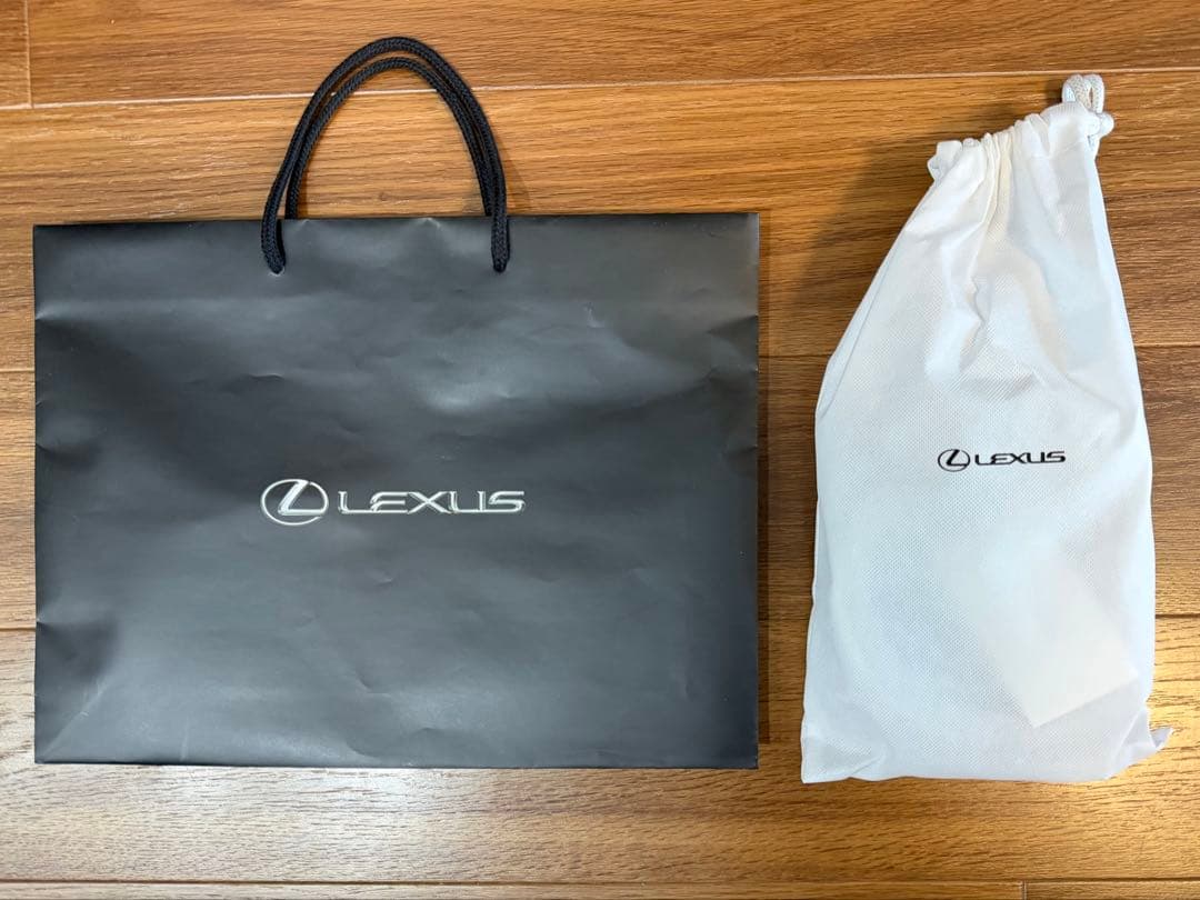 【LEXUS】ホワイトレザーベルト