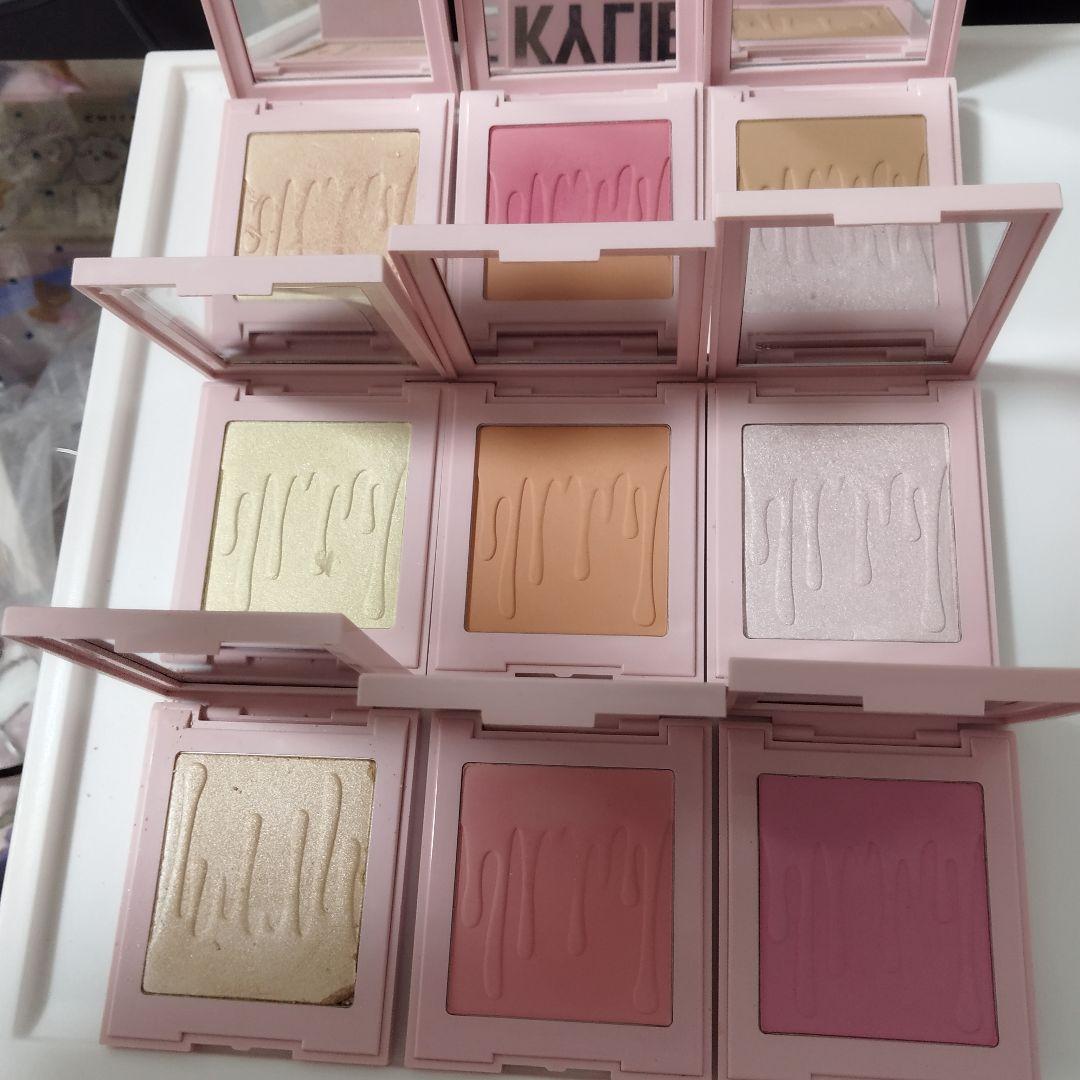 Kylie パウダーチークハイライトなど 9個セット