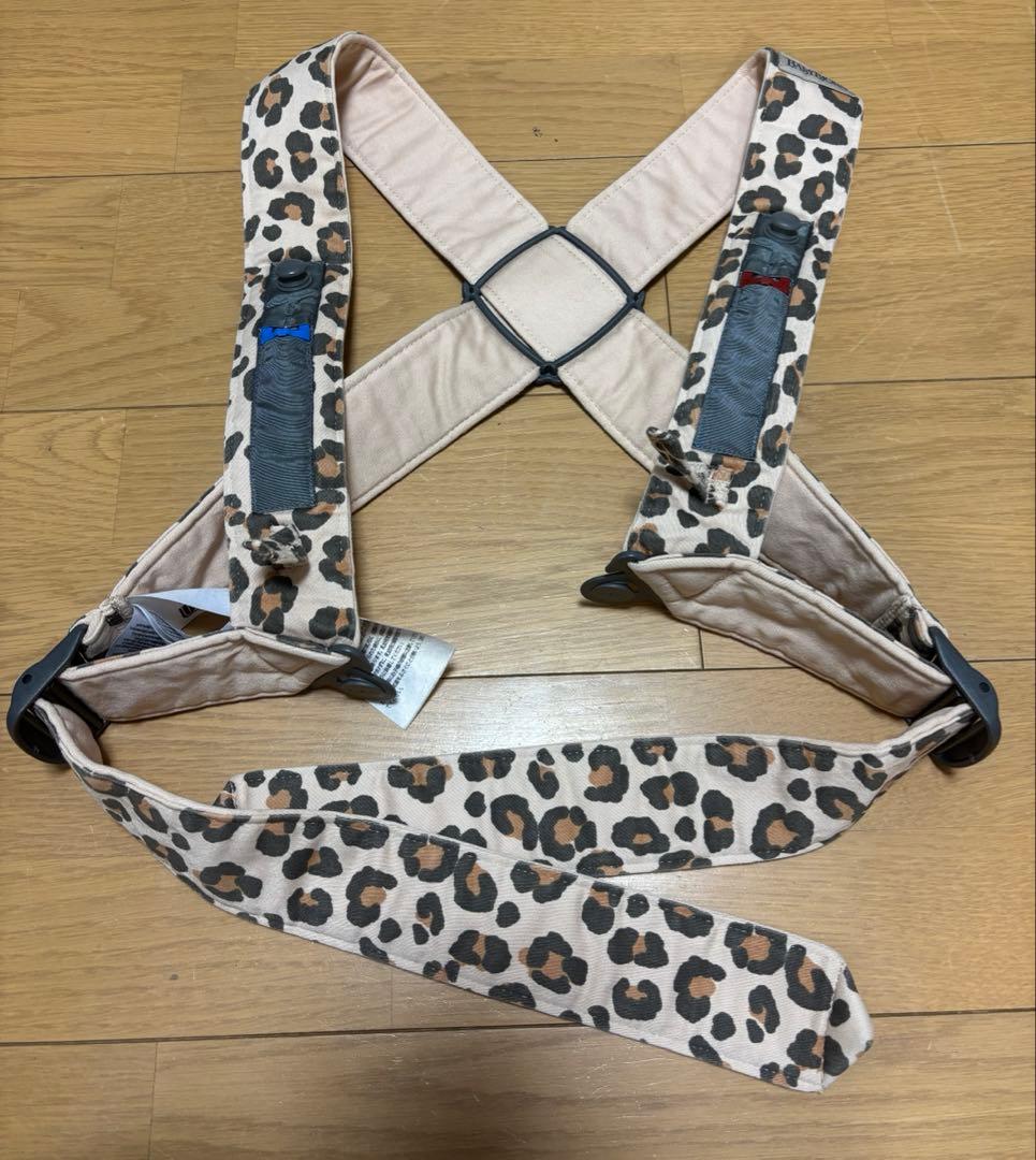 BabyBjorn ヒョウ柄 抱っこ紐 ベビービョルン ベビーキャリア