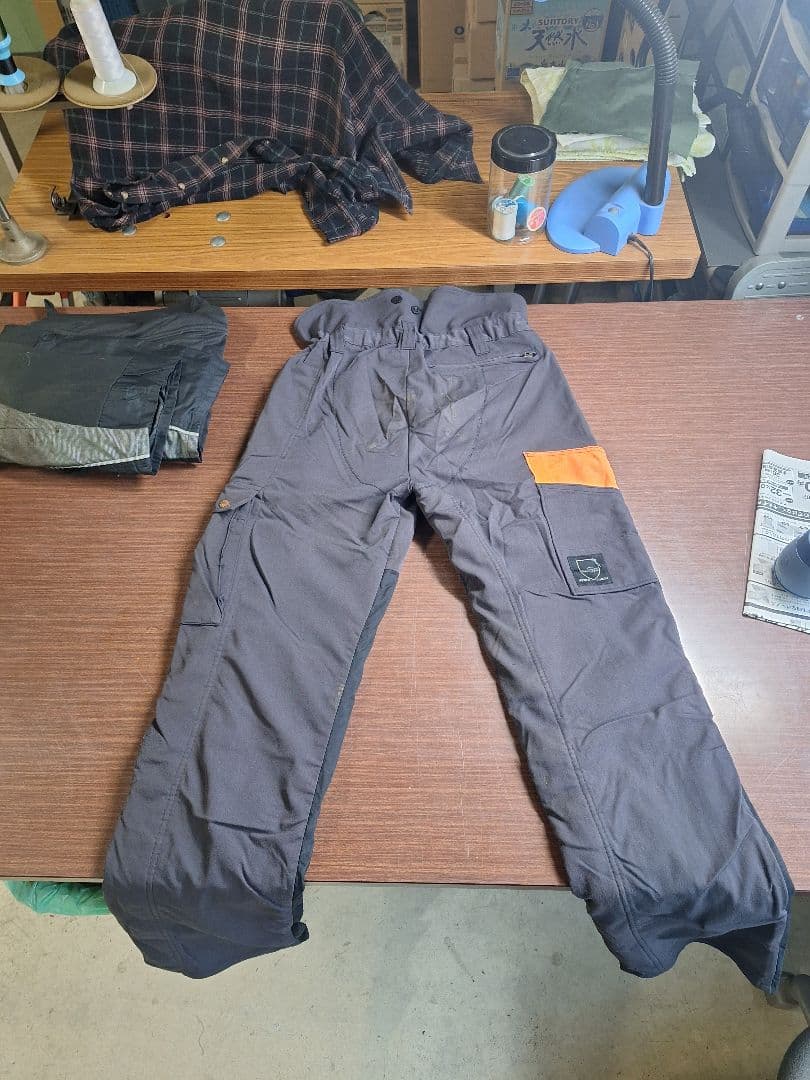 ★チェーンソー防護ズボン③ STIHL ADVANCE パンツ D 50