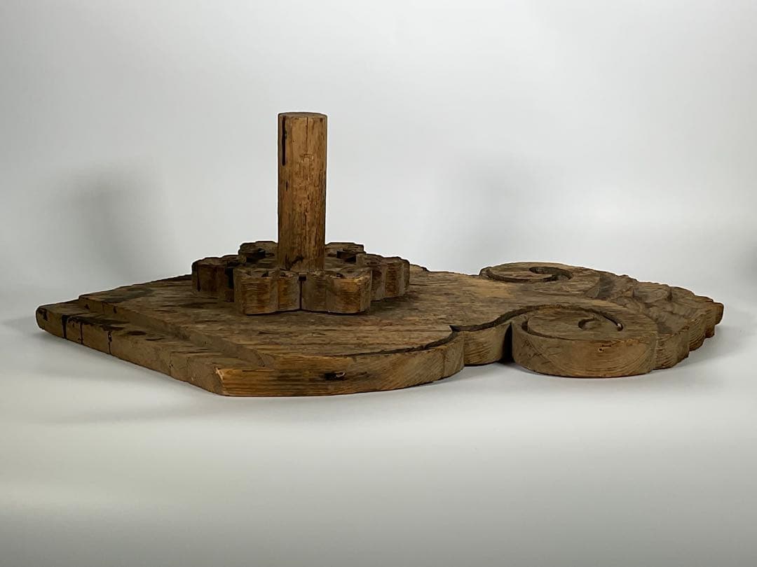 懸魚　木彫　社殿仏閣　寺院飾り　仏教美術　高さ約58cm