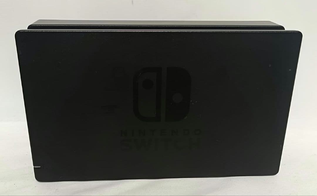 【オマケ付き】【動作確認済】Nintendo Switch ※液晶画面細かな傷有