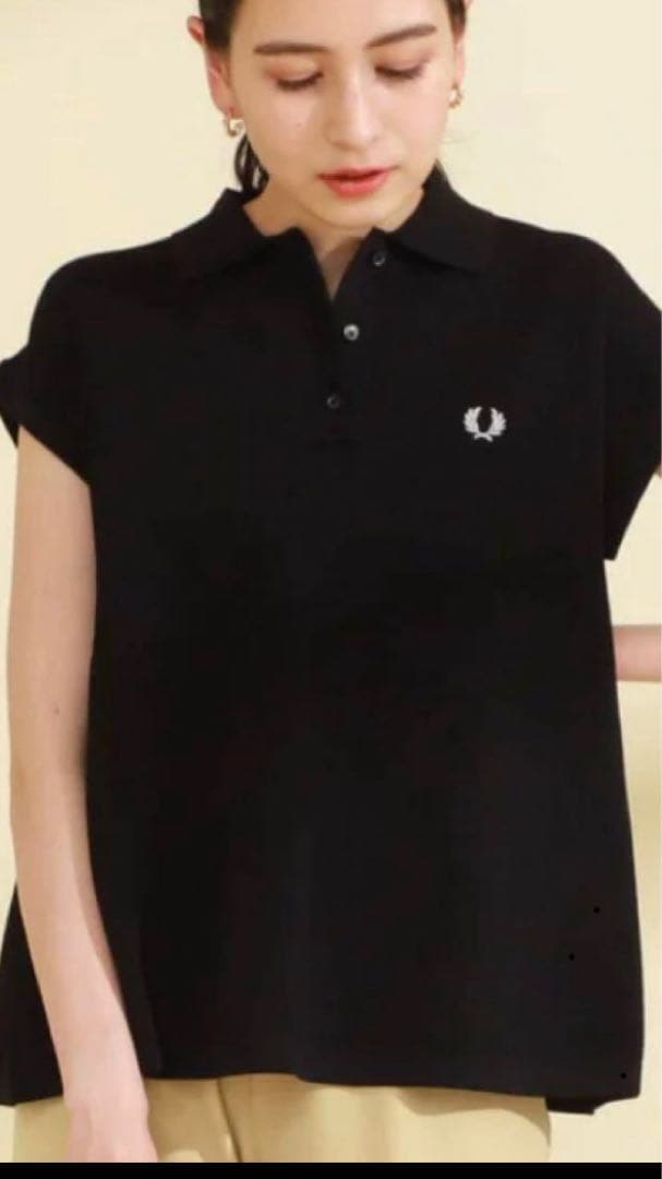 FRED PERRY ブラック ノースリーブポロシャツ UK 10
