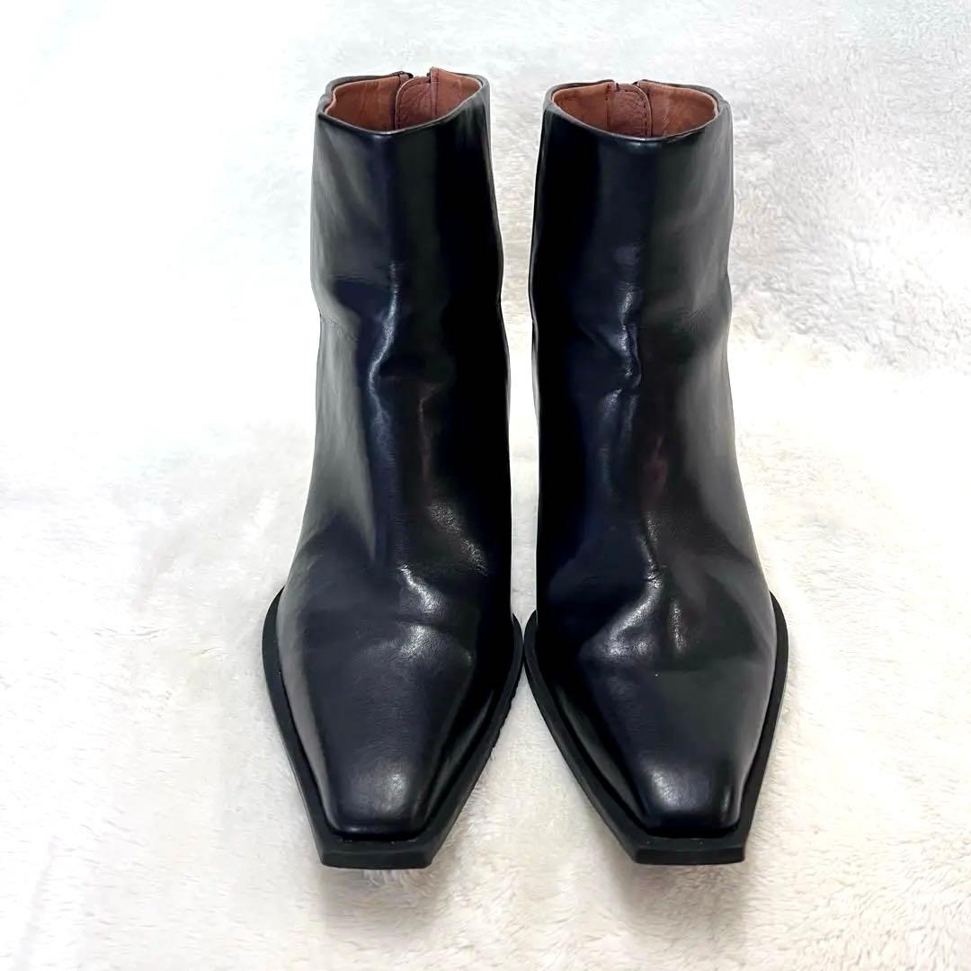 MilaOwenキトゥンヒールショートブーツ レザー 黒 ポインテッドトゥー