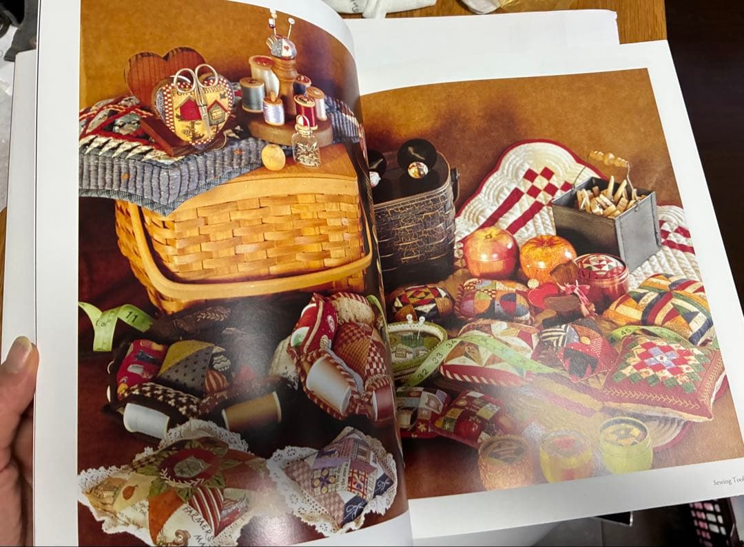 趣味・スポーツ・実用 The Quilting Bee -Chocolate Gables-