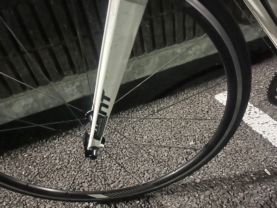 GIANT TCR0 shimano105 不具合無し　豊洲駅で直接引き取りのみ