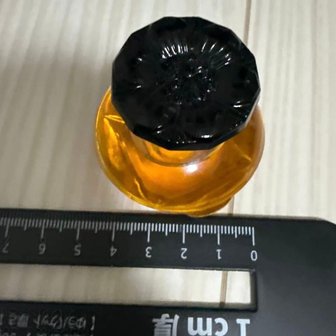 キャロン ナルシスノワール 香水