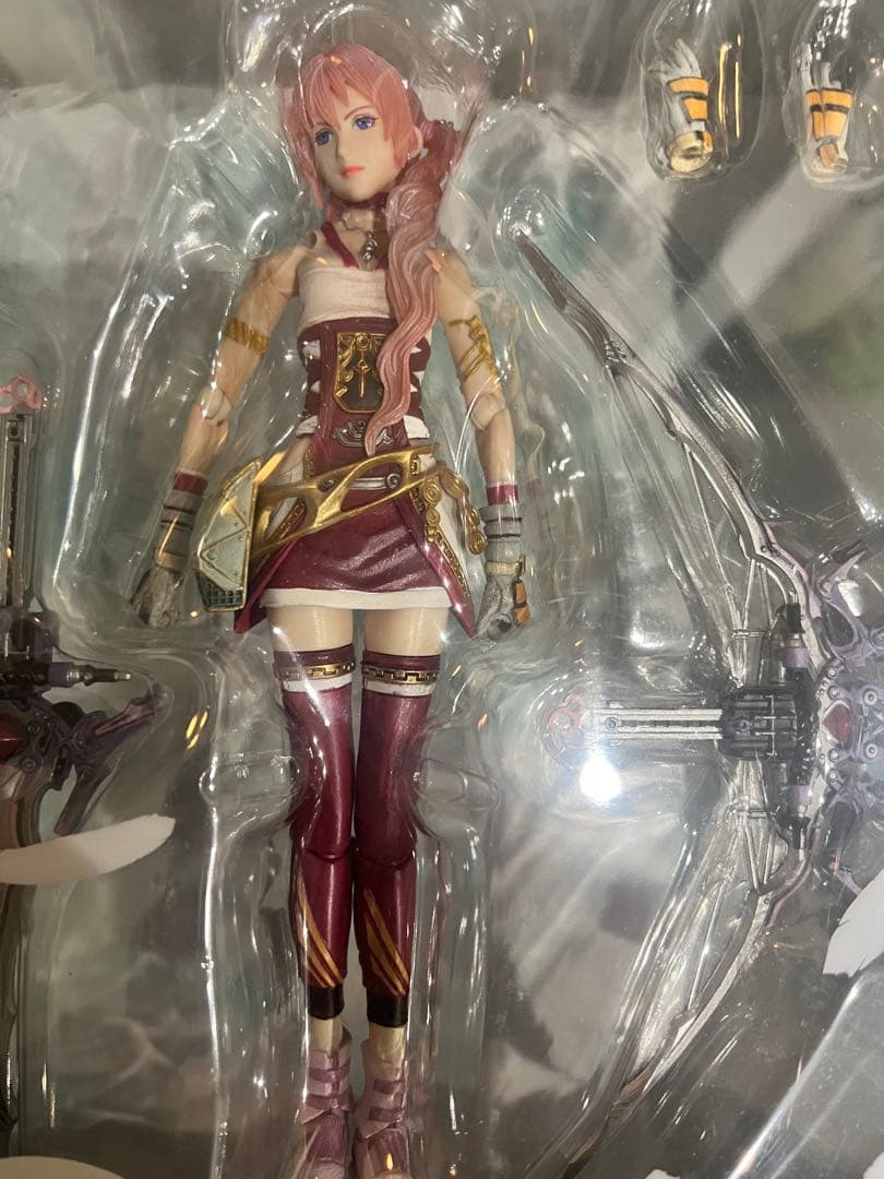 新品　ファイナルファンタジーXIII-2 プレイアーツ改 セラ　ファロン