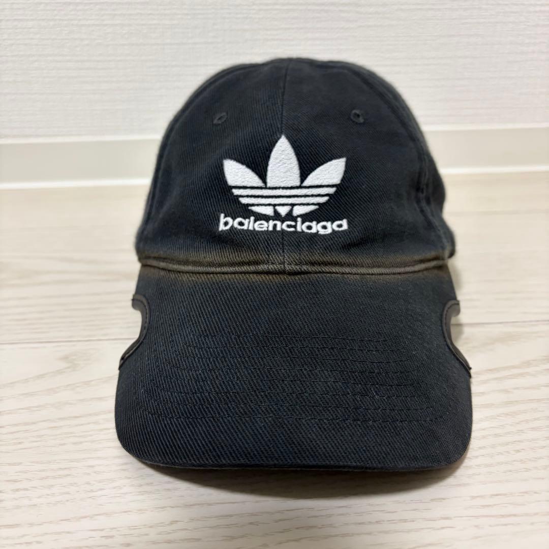 極美品✨限定コラボ　バレンシアガ　アディダス　キャップ　ヴィンテージ加工　黒