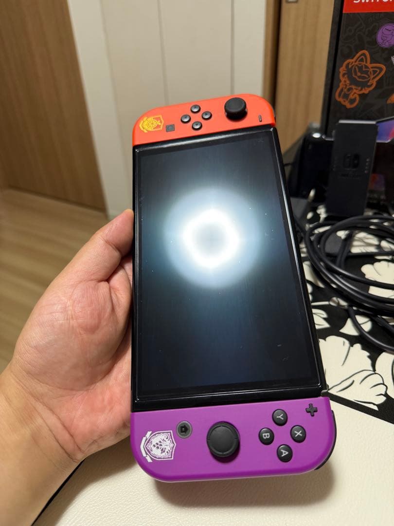 めろさん専用！Nintendo Switch 有機ELモデル スカーレット・バ…