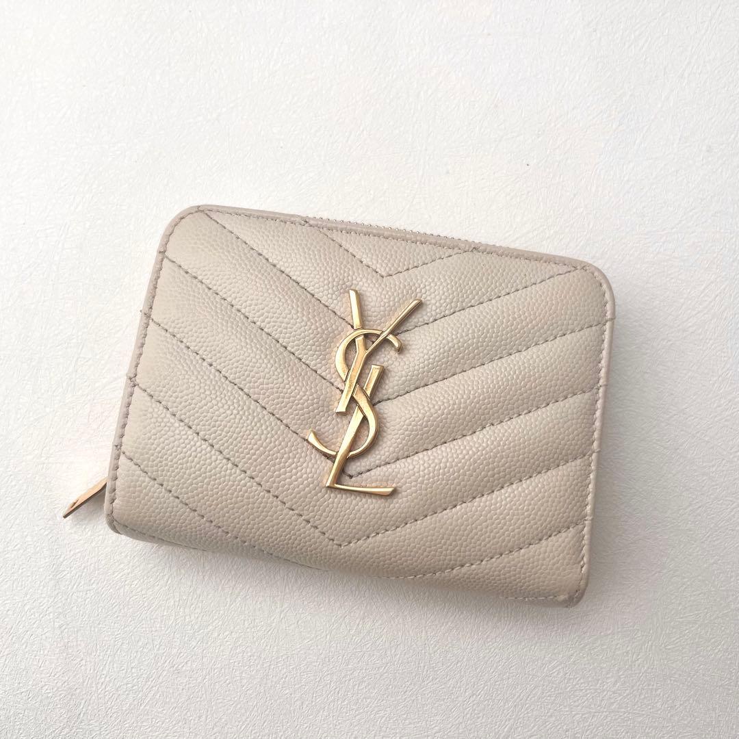 サンローラン Vステッチ キルティング 二つ折り財布 YSL 0202-①