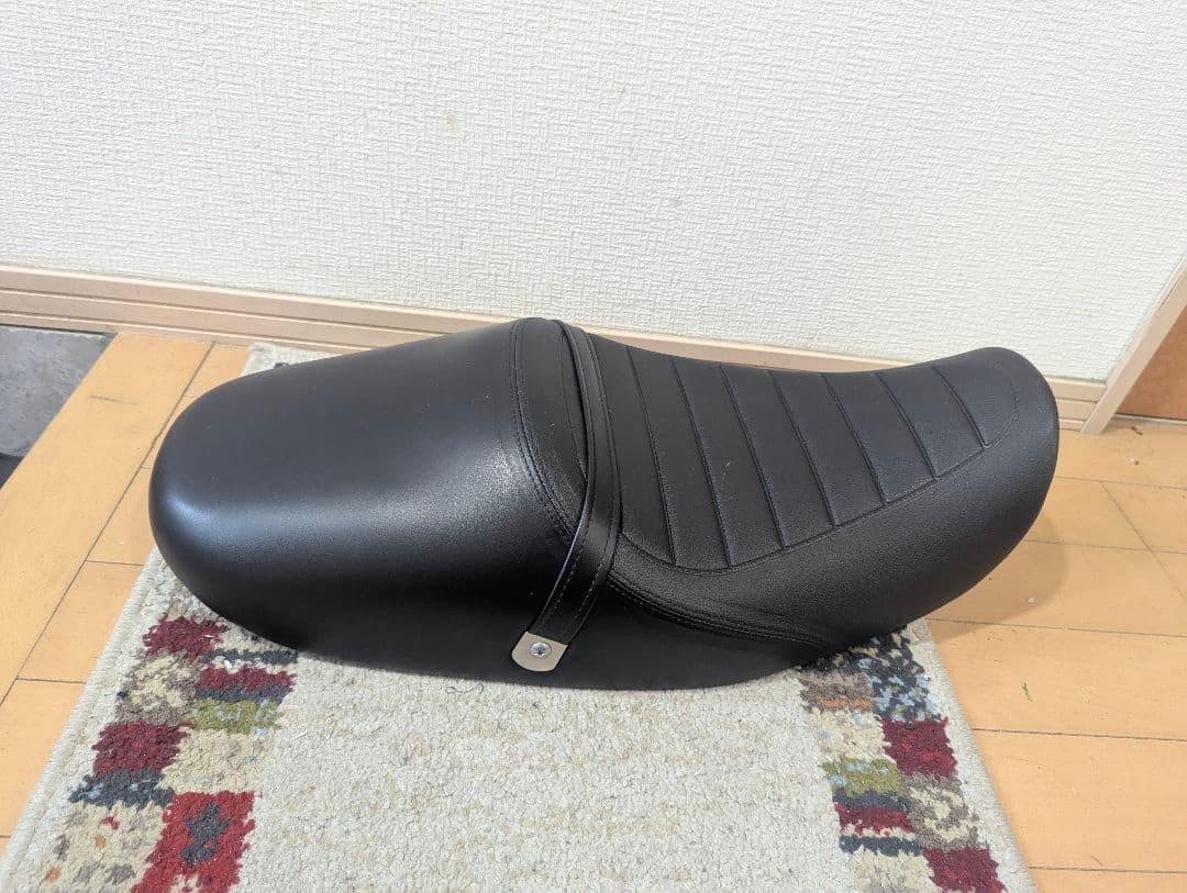 Z900RS 純正カフェシート　中古品