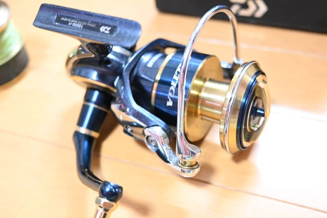 20 ソルティガ　10000H 14000スプール付き