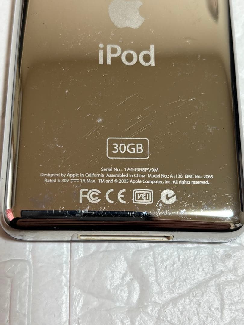 Apple iPod A1136 30GBジャンク品