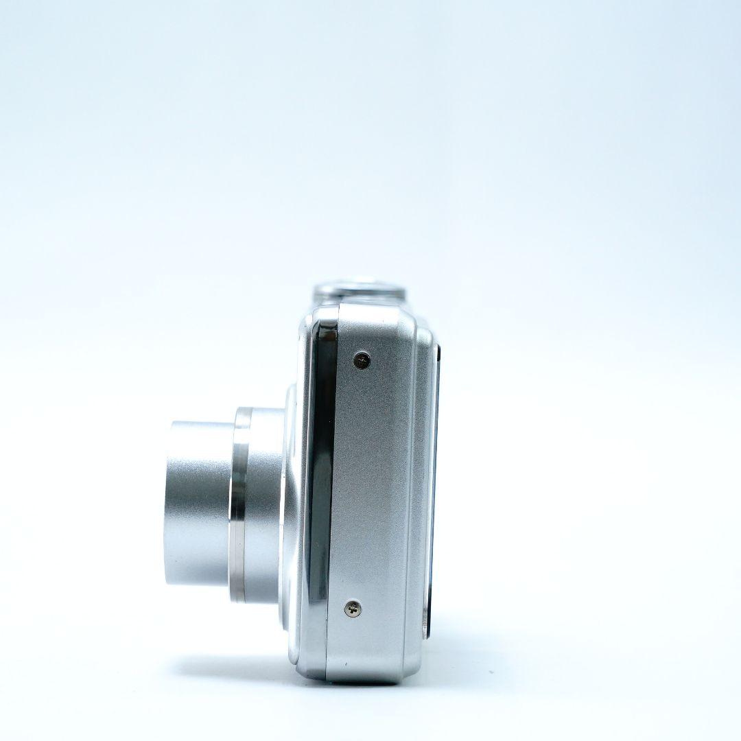 ✨美品✨ FUJIFILM FinePix F460 デジタルカメラ