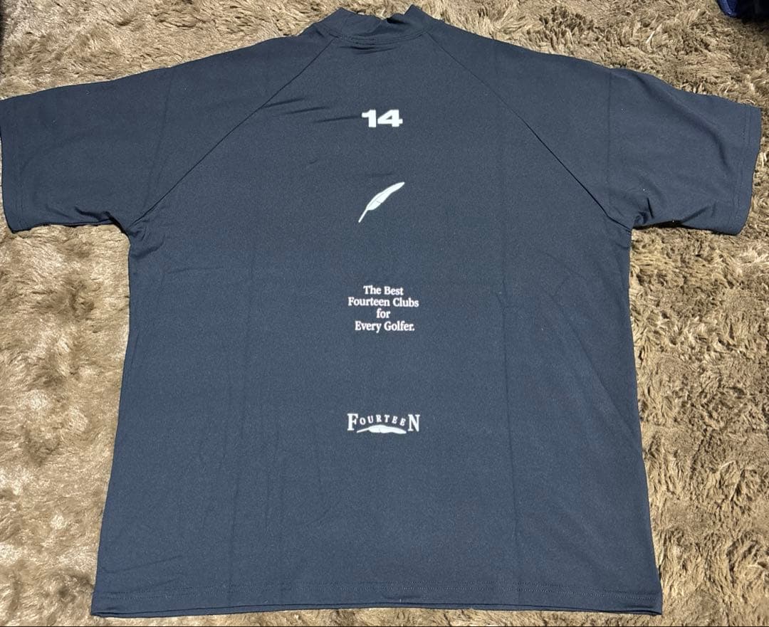 未使用　FOURTEEN モックネックシャツ　ブラック　大きめMサイズ