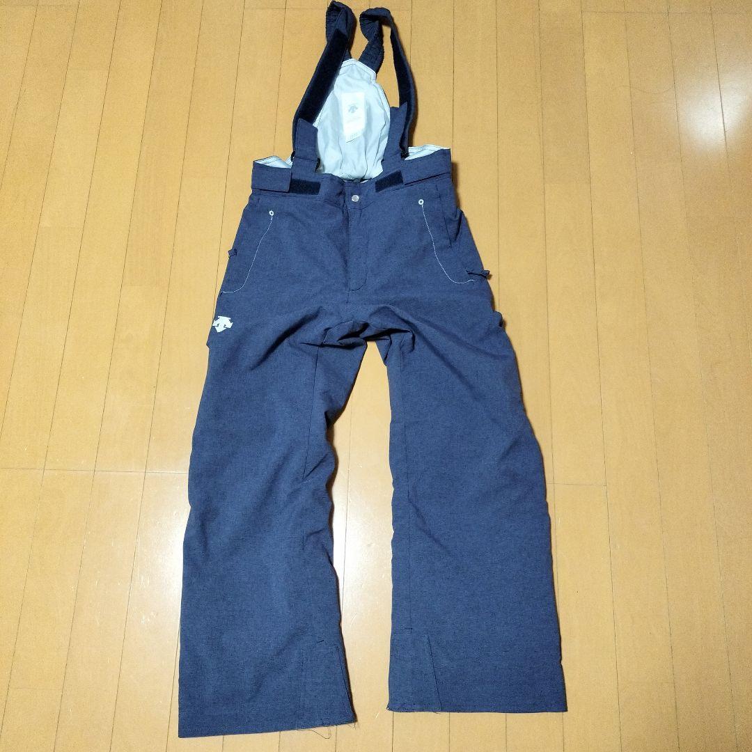 【送料込み】 DESCENTE　スキーウェア 140サイズ　子ども用 上下セット