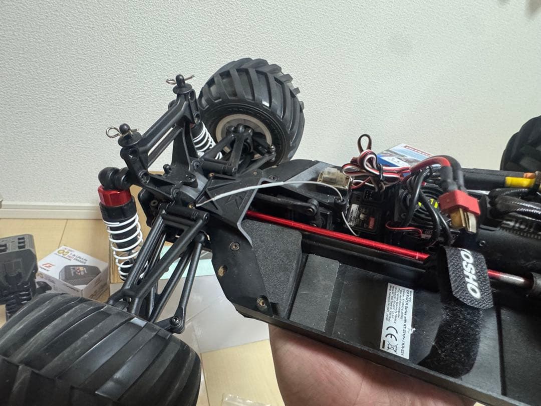 京商　マッドバン　フルセット　レディセット　ブラシレスRCカー