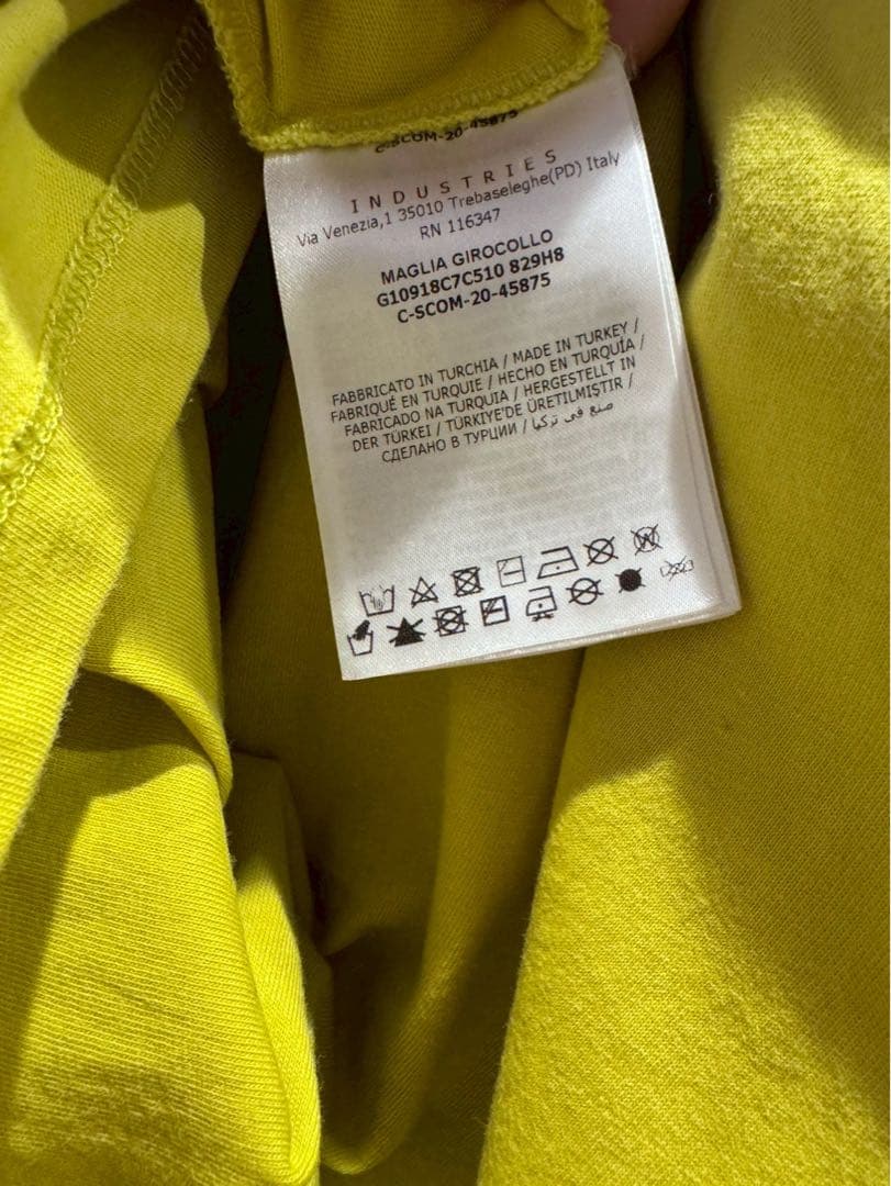 MONCLER イエロー ロゴ Tシャツ