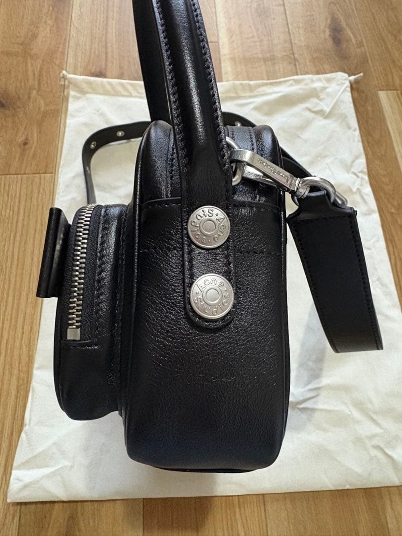 Acne Studios Camero Party ショルダーバッグ ブラック
