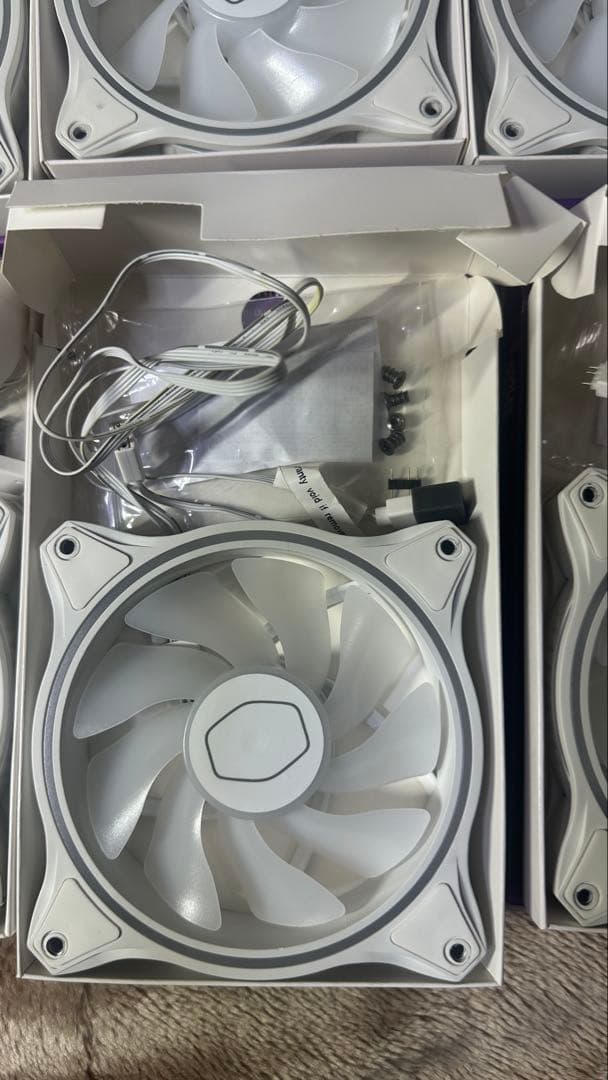 Cooler Master MF120 Halo ＆ ARGB/PWM ハブ