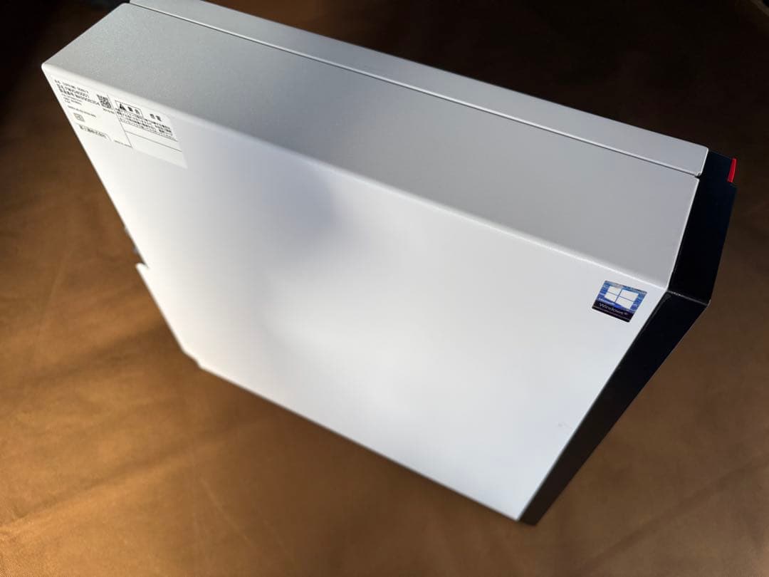 富士通 ESPRIMO 第8世代i3 メモリ16G SSD＋HDD Win11